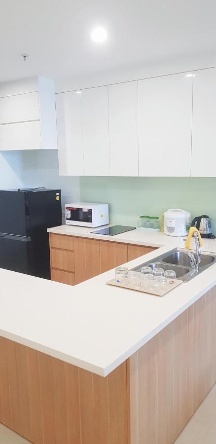 Beachfront Scenia Bay Apartment Nha Trang Buitenkant foto
