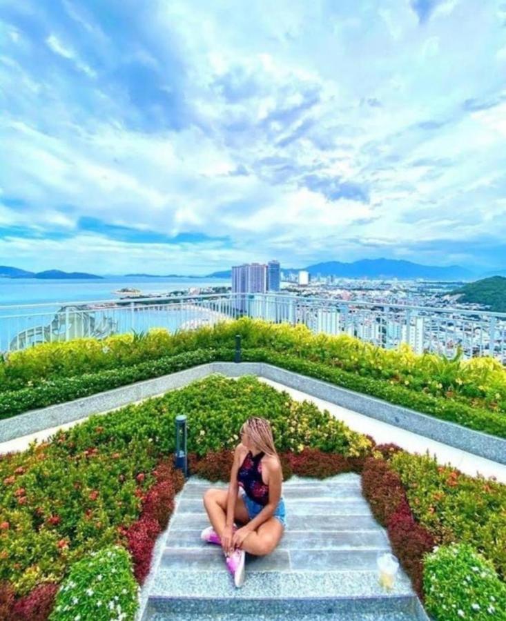 Beachfront Scenia Bay Apartment Nha Trang Buitenkant foto