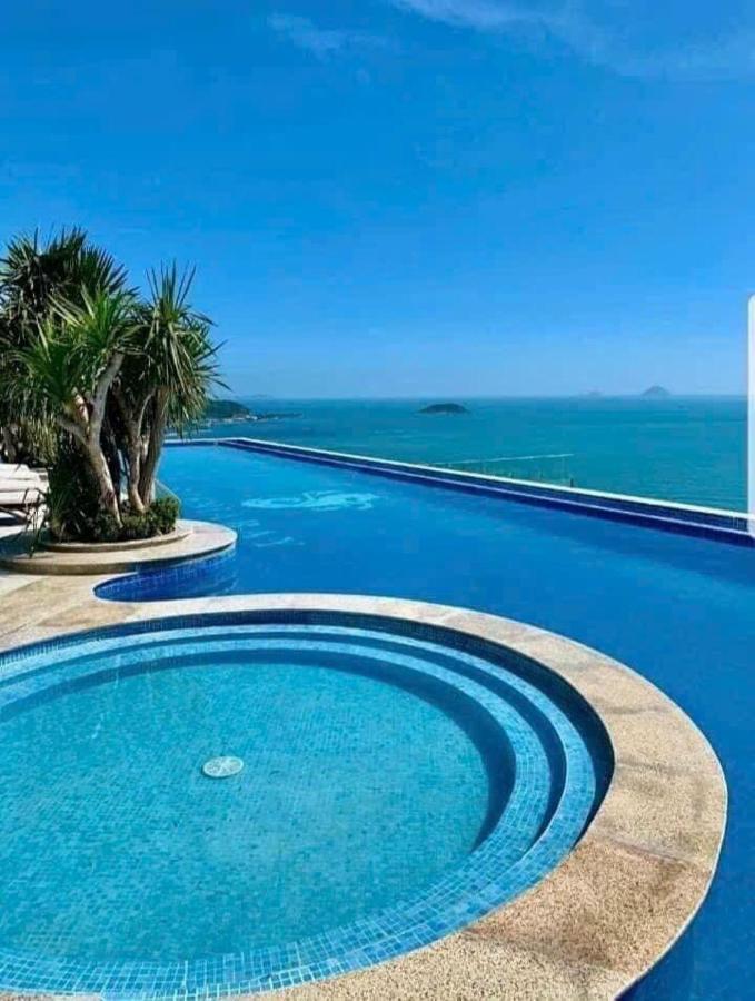 Beachfront Scenia Bay Apartment Nha Trang Buitenkant foto