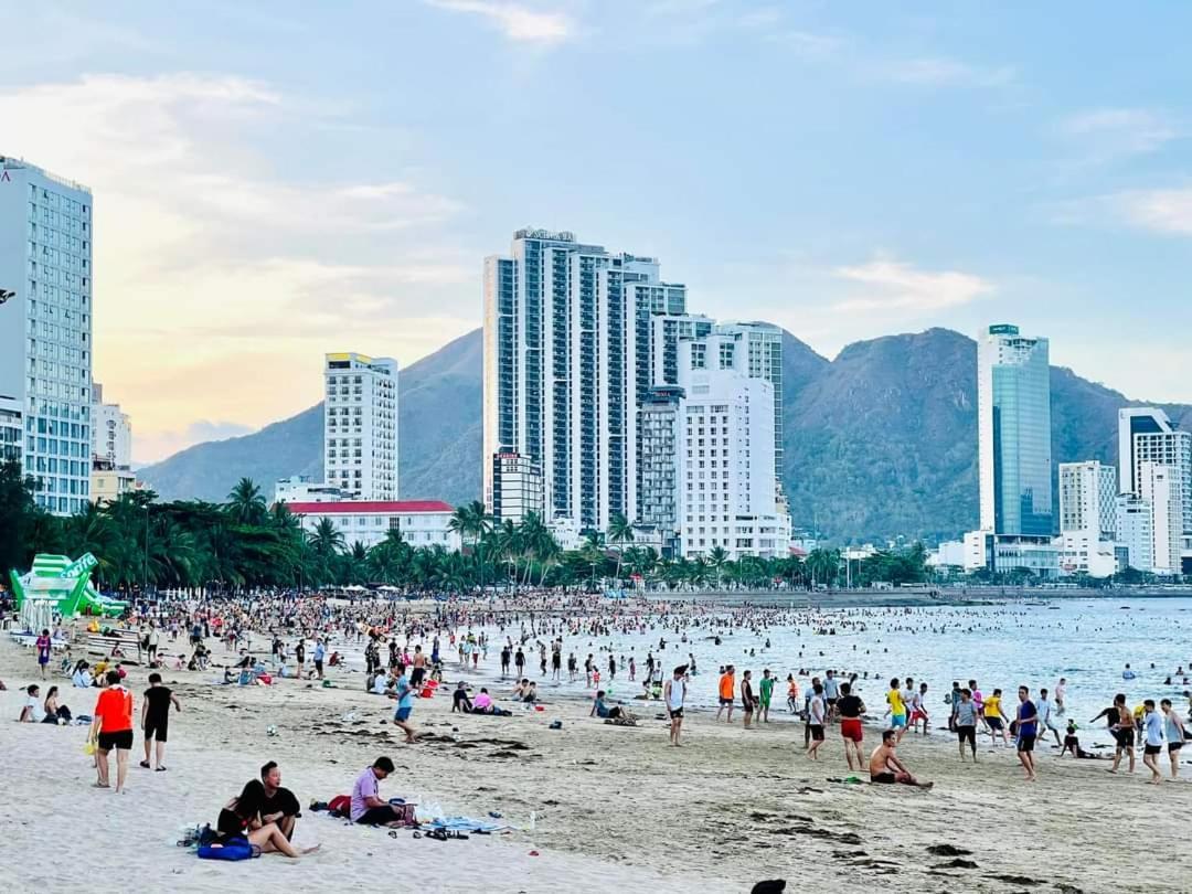Beachfront Scenia Bay Apartment Nha Trang Kamer foto