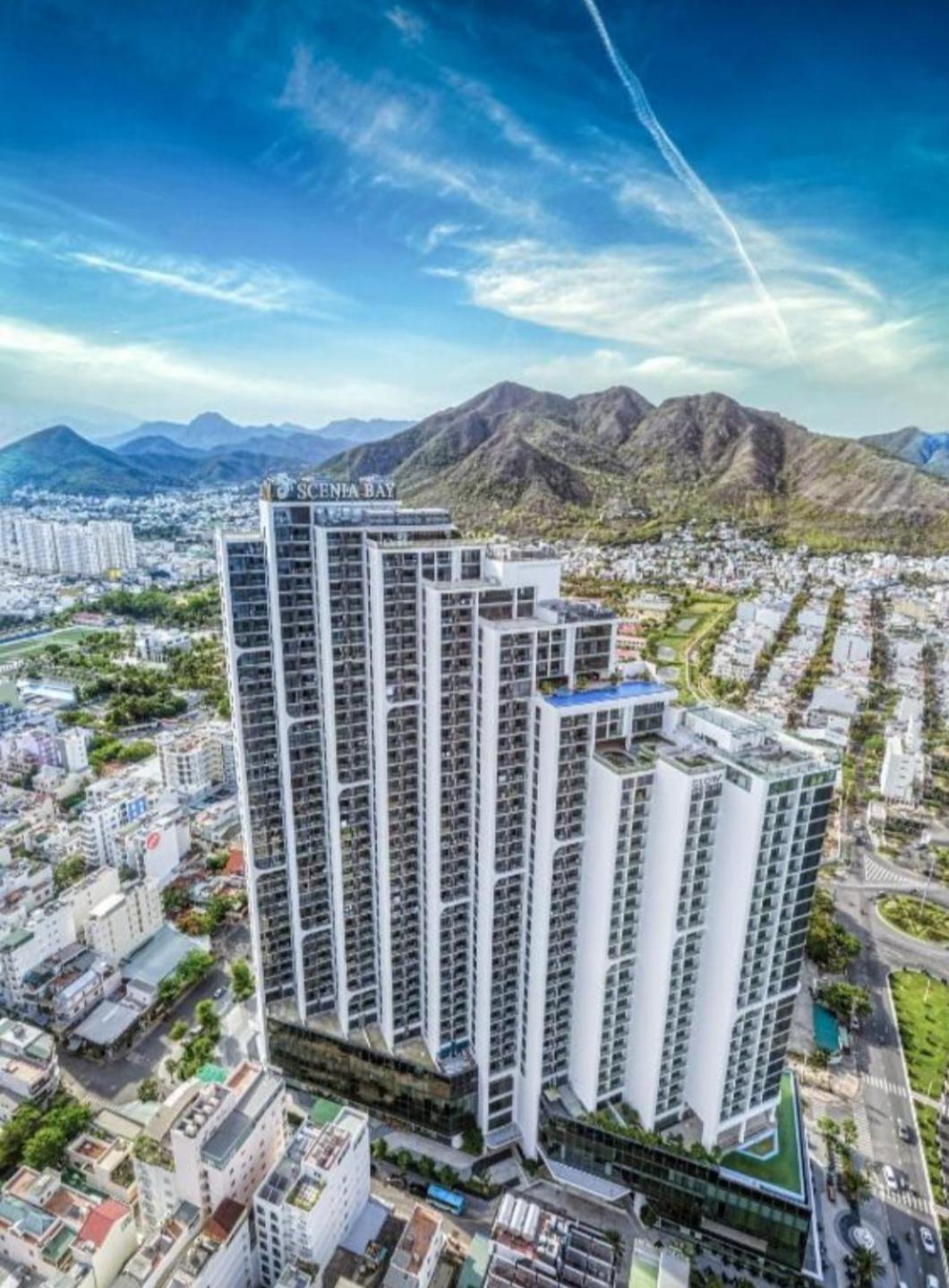 Beachfront Scenia Bay Apartment Nha Trang Buitenkant foto