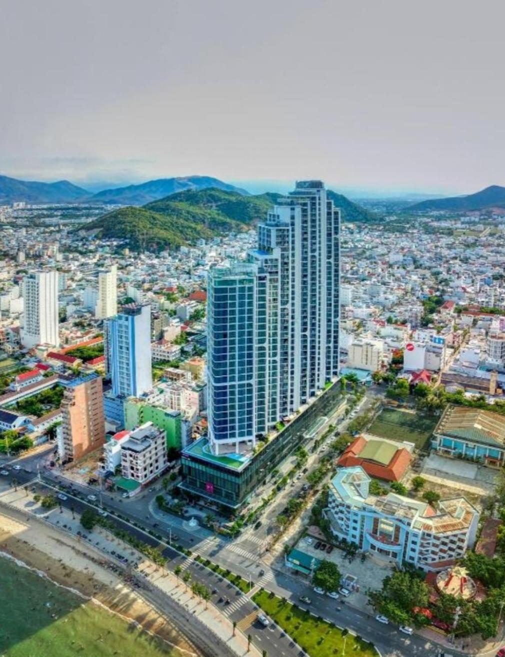 Beachfront Scenia Bay Apartment Nha Trang Buitenkant foto